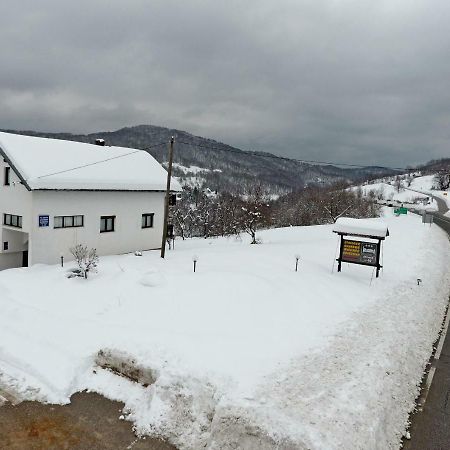 Hotel House Spehar Seliste Dreznicko Exteriér fotografie